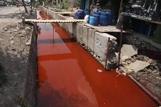 Limbah Cair Industri Contoh Limbah Cair Pabrik Textil yang mencemari lingkungan