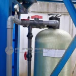 Tabung filter karbon dan pasir untuk menjernihkan air